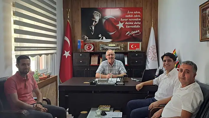 Ödemiş Rehberlik Araştırma Merkezi Ekibi, İlçe Milli Eğitim Müdürü Sunullah Desticioğlu'nu Ziyaret Etti
