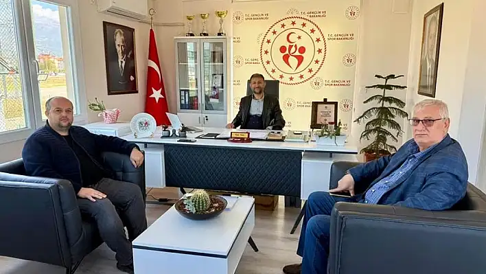 Ödemiş'te Gençlik ve Siyasi Temsilcilerden Ziyaret