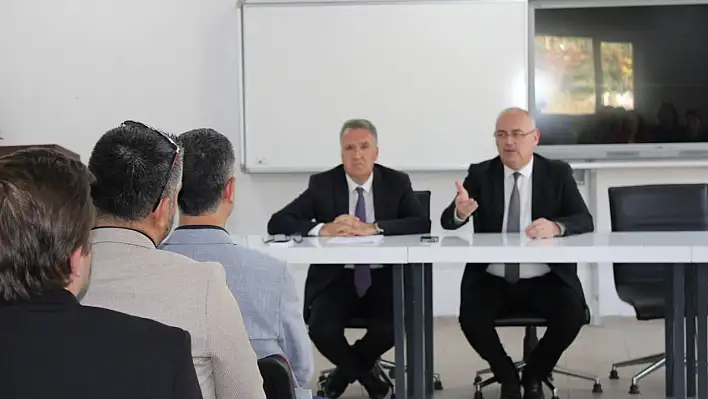 Ödemiş'te Özel Öğretim Kurumları Değerlendirme Toplantısı Gerçekleştirildi