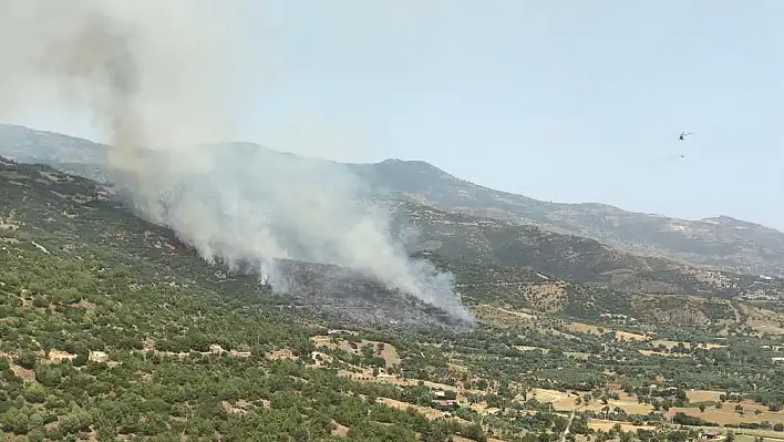 Ödemiş’te korkutan yangın: Havadan müdahaleler sürüyor!