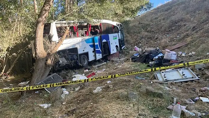 Otobüs kazasında hayatını kaybeden sürücü son yolculuğuna uğurlandı