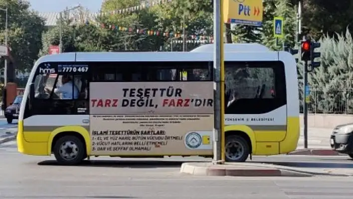 Otobüste ‘Tesettür farzdır’ reklamı