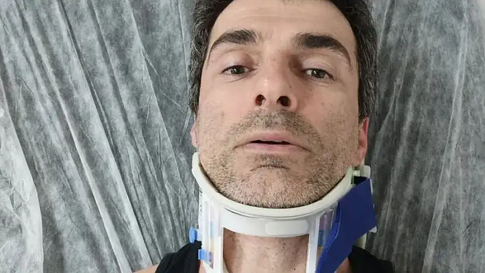 Özgür Özberk’e maganda şiddeti