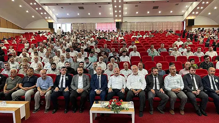 'Peygamberimiz, İman ve İstikamet' konferansı düzenlendi