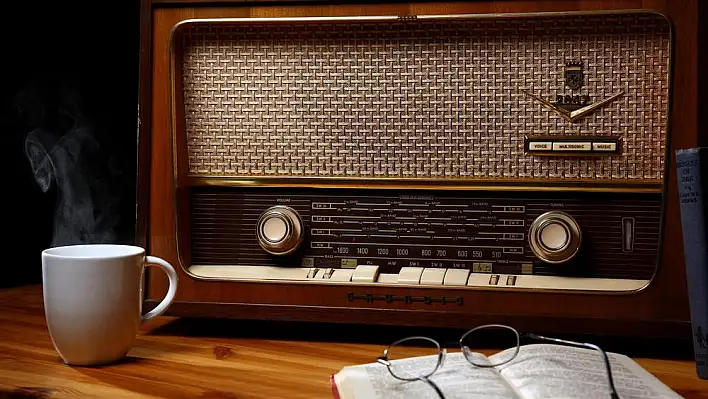 Rüyada radyo görmek ne anlama gelir? İşte rüya tabirleri…
