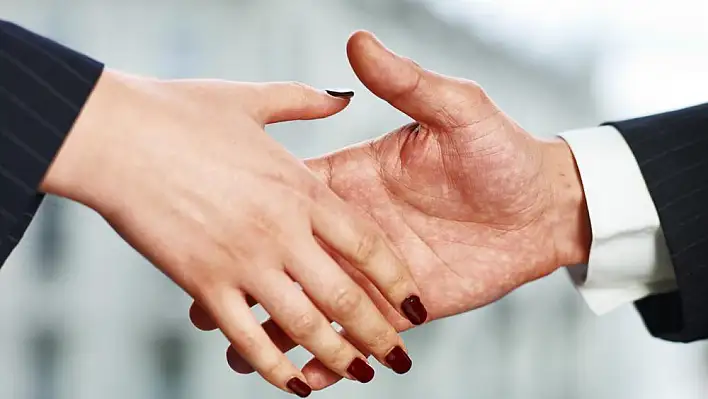 Rüyada tebrik görmek ne anlama gelir? İşte rüya tabirleri…