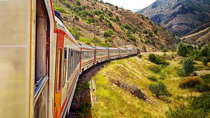 Rüyada treni kaçırmak ne anlama gelir? İşte rüya tabirleri…