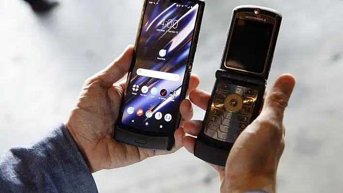 Rüyada yeni telefon almak ne anlama gelir? İşte rüya tabirleri…