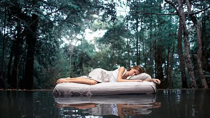 Rüyada Yüzük Takmak: Anlamı ve Yorumu