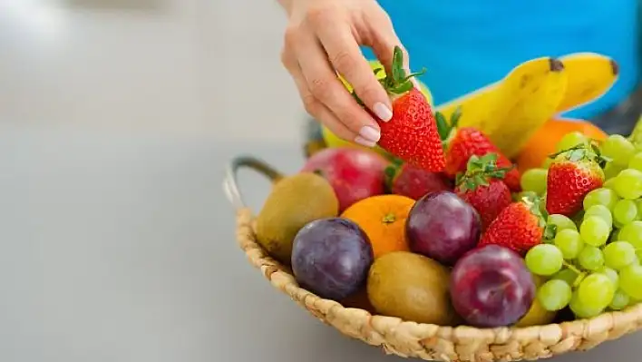 Sağlıklı bir cilt için tüketilmesi gereken besinler