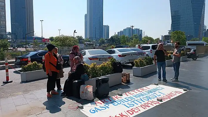 Sapphire’de temizlik işçileri direnişe geçti
