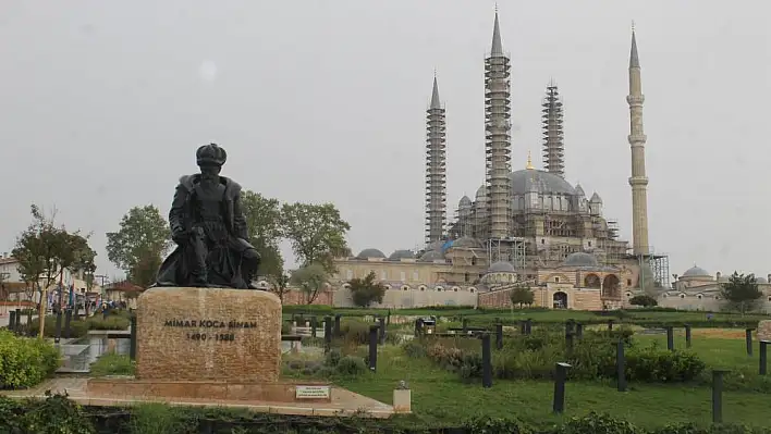 Sıcak hava yerini yağmura bıraktı