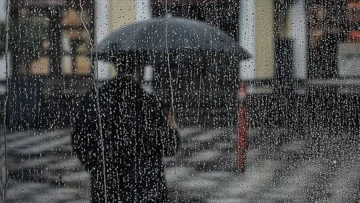 Sıcaklık rekorunun ardından bugün sağanak yağmur