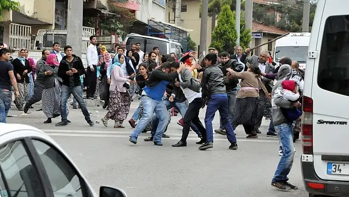 Şiddet ekonomik krizle güçleniyor