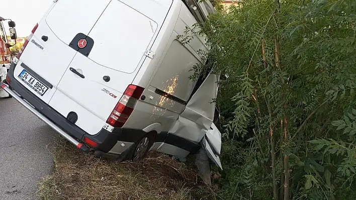Sinema işçileri trafik kazası sonucu hayatını kaybetti
