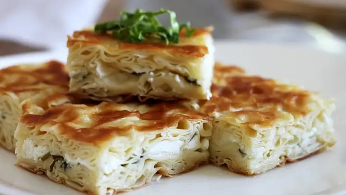 Tavada yalancı su böreği tarifi