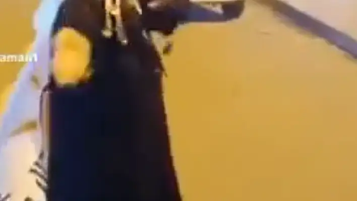 Teyzeler, seçim sonrası kutlamayı dans ile yaptı