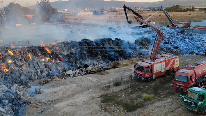 Tire Belediyesi'nden Komşu İlçeye Dayanışma Eli