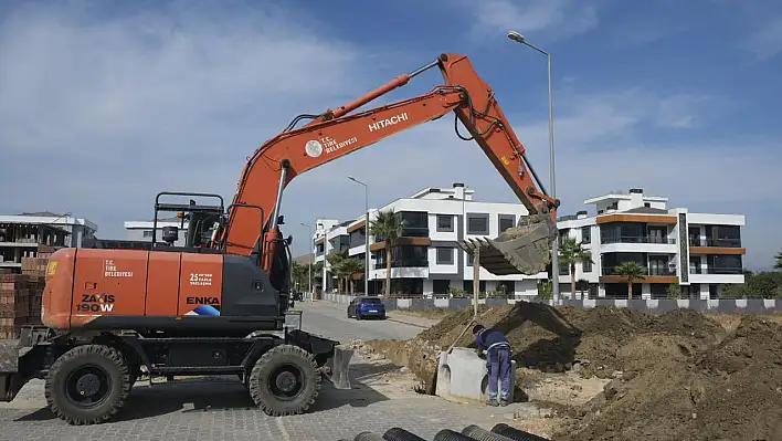 Tire'de Altyapı ve Kaldırım Çalışmaları Sürüyor