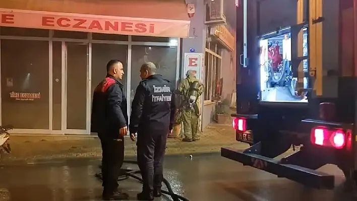 Tire'de eczanede yangın