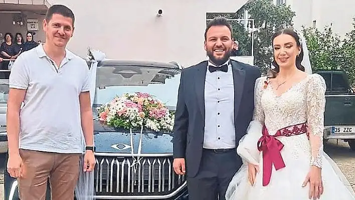 TOGG İzmir'de gelin arabası oldu