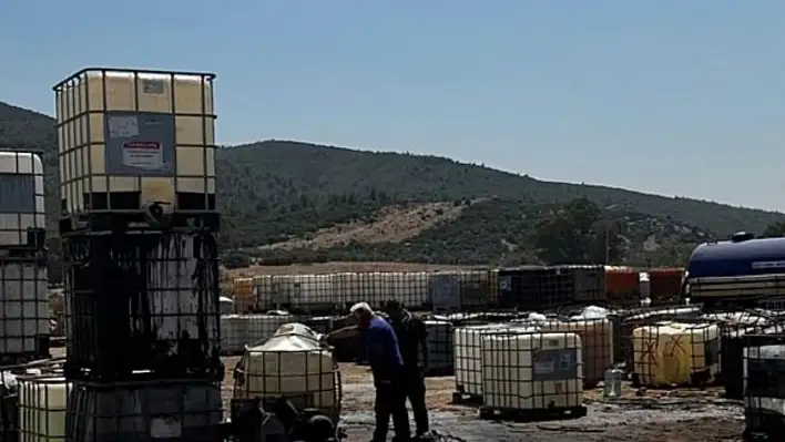 Torbalı'da Kaçak Akaryakıt Toplama Alanında Patlama: 16 Araç Zarar Gördü