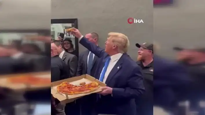 Trump'tan destekçilerine bedava pizza