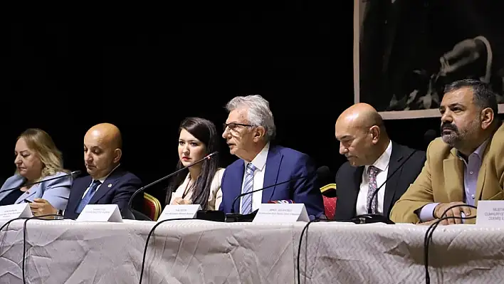 Tunç Soyer, Ödemiş'te STK'larla buluştu