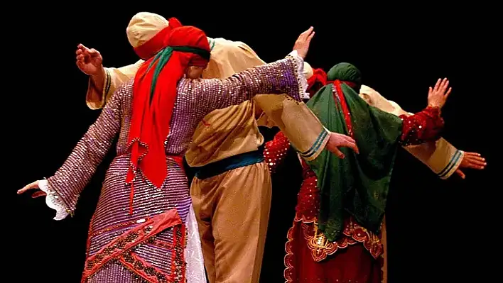 Türkiye'de en çok Alevilere ve Hristiyanlara nefret suçu işleniyor