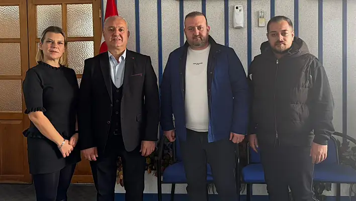 TV9 VE KÜÇÜK MENDERES GAZETESİ'NDEN ÖDEMİŞ TERZİLER ODASI BAŞKANI HÜSEYİN DÖNER'E ZİYARET