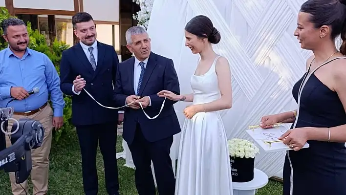 ÜLKÜ OCAKLARI İZMİR İL TEŞKİLATI BAŞKANI İBRAHİM DUMANLI NİŞANLANDI