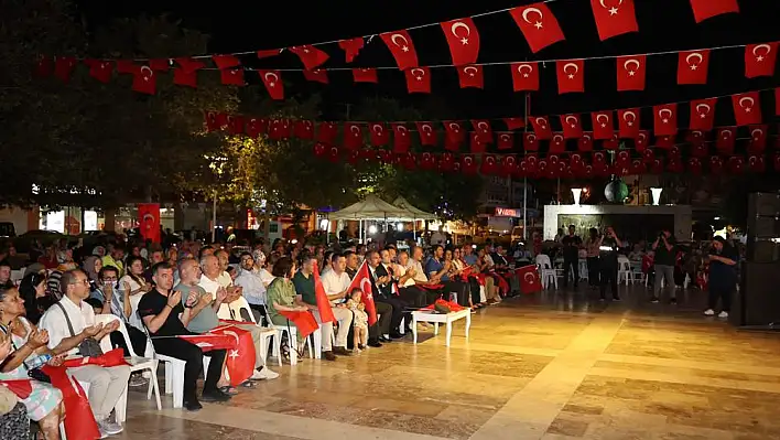 Urla'da '15 Temmuz Demokrasi  ve Milli Birlik Günü' etkinliği