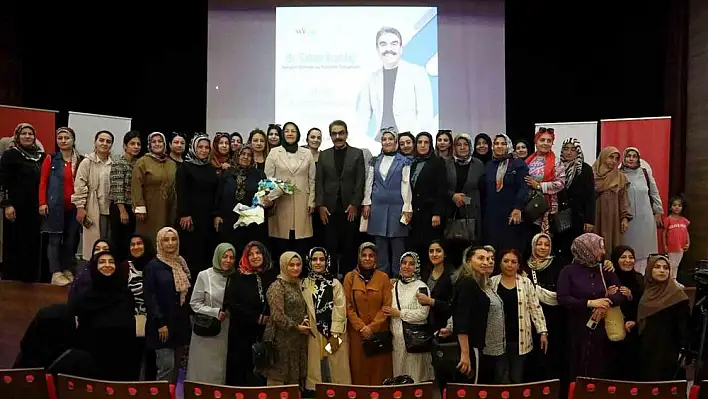 Van'da kadınlara aile içi iletişim semineri