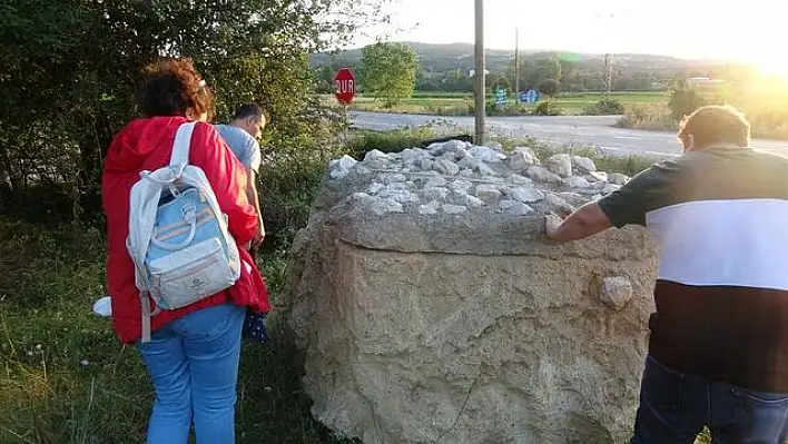 Vatandaşların lahit mezar sandığı şey kayaç çıktı