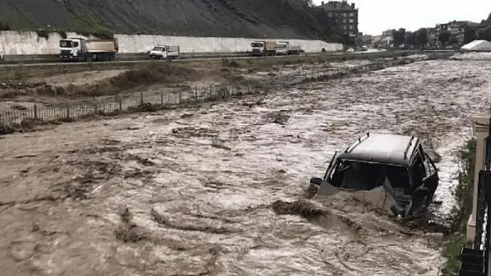 Yağışlar can almaya devam ediyor