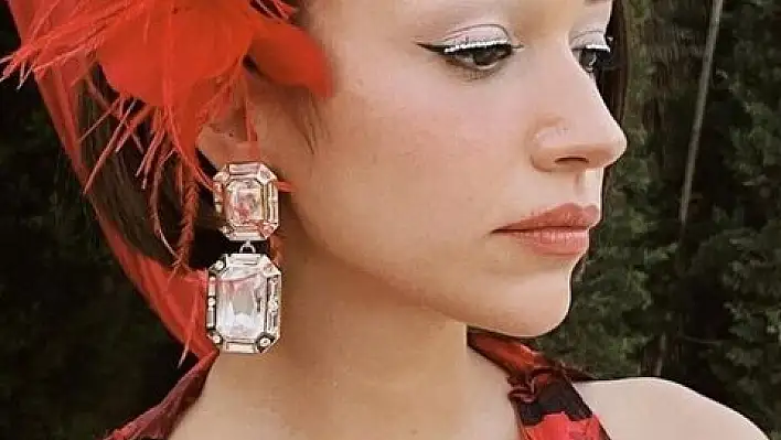 Zeynep Bastık ile Ali Can Ayyıldız aşkı
