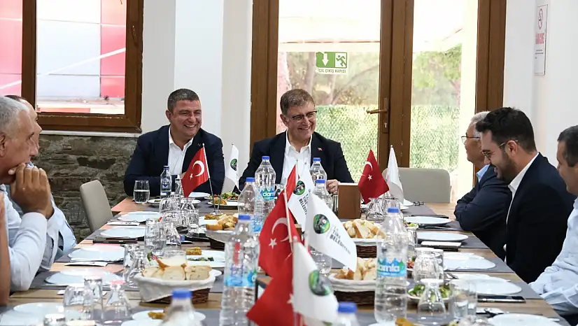 Başkan Tugay, Oda Başkanlarıyla Yemekte Buluştu