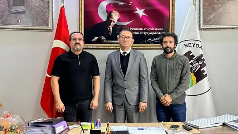 BEYDAĞ BELEDİYE BAŞKANI BAŞARAN'DAN KÜTÜPHANE MÜDÜRLERİNE TEŞEKKÜR