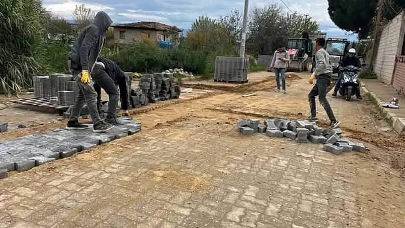 Ceritler Mahallesi Yolunda Taş Tamiratı Çalışmaları Başladı