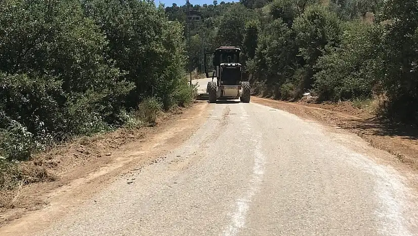 Kiraz Belediyesi'nden Sarıkaya Mahallesi'nde Yol Düzenleme Çalışması