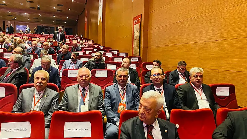 Kiraz ve Beydağ Belediye Başkanları Tarihi Kentler Birliği Toplantısında