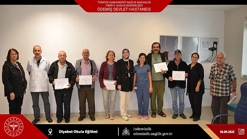 Ödemiş Devlet Hastanesi Diyabet Okulu Katılımcılarına Diplomalarını Verdi