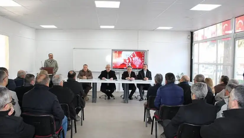 ÖDEMİŞ'TE OKUL VE KURUM MÜDÜRLERİ DEĞERLENDİRME TOPLANTISINDA BULUŞTU