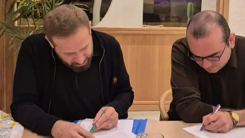 ÖDEMİŞ'TE YAZAR ADAYLARI KALEME SARILIYOR