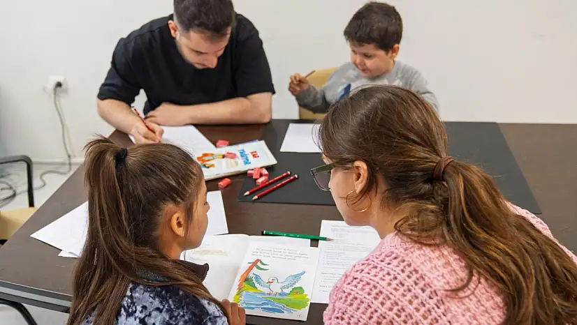 'Renkli Harfler' Projesi Buca Kütüphanesi'nde Başladı