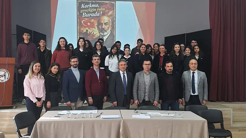 Gençliğin ruhu bilgiyle buluştu