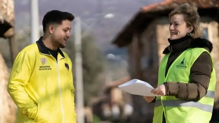 İZMİR'DE KIRSALDA GENÇLİK HAMLESİ: KİRAZ'DA 'TOPRAĞIN GENÇ AKLI' SAHAYA İNDİ