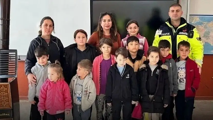 Kiraz'da Miniklere Trafik Bilinci Aşılandı