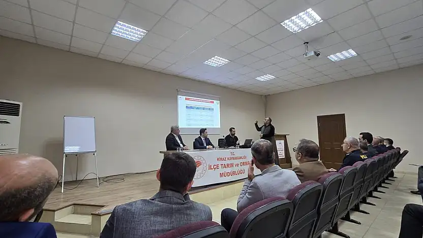 Kiraz'da Muhtarlar Toplantısı Gerçekleşti