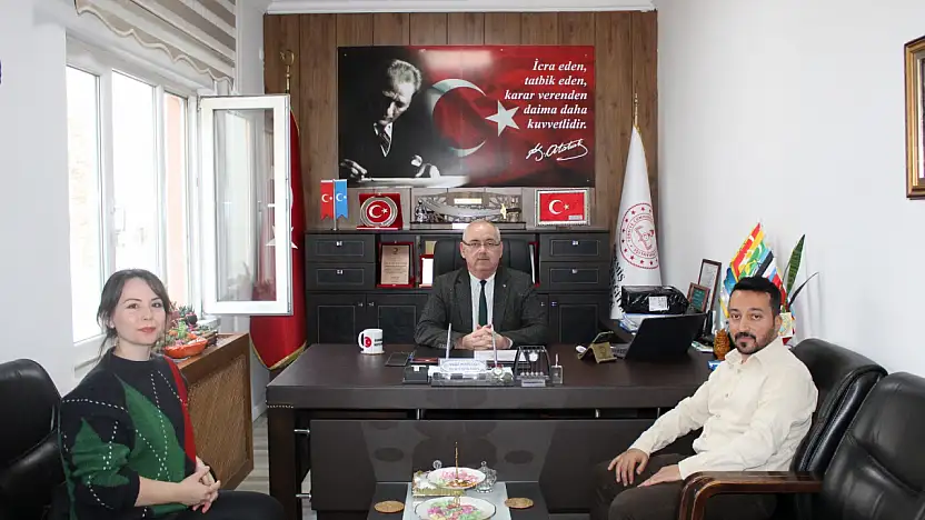 ÖDEMİŞ EKİN SANAT DANS AKADEMİSİ'NDEN İLÇE MİLLÎ EĞİTİM MÜDÜRLÜĞÜ'NE ZİYARET